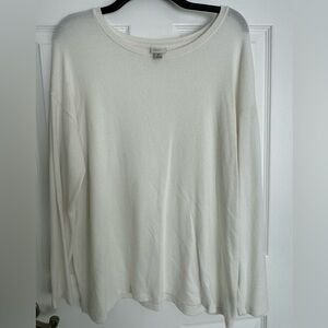 A new day women’s white lightweight long sleeve sweater - like new
